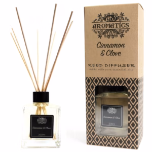Pure Essentiële Oliën Reed Diffusers - Kaneel & Kruidnagel - 200ml