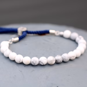 925 Verzilverde Edelsteen Armband met Marine Blauw Koord - Witte Howliet