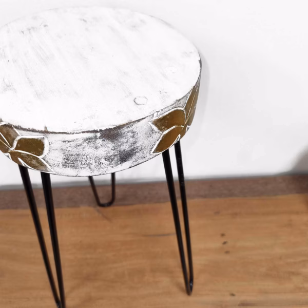 Soporte para Plantas de Madera de Albasia - Blanqueado