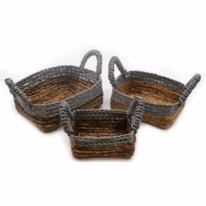Quadratischer Korb aus Bananenblättern und Raffia Abu - Abu - 3er - Set