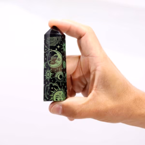 Svart Obsidian Spiss (ca. 60 - 70g 9cm) - Mystic Story - Forest Grønn
