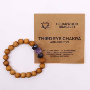 Cederhout Derde Oog Chakra Armband met Amethist