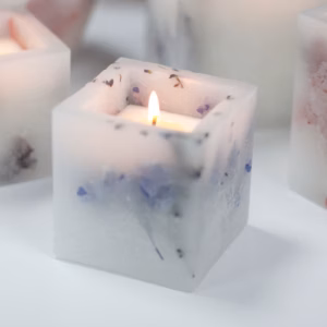 Magiskt Glödande Ljus - Liten Kub - Lavendel