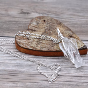 Pendentif Ange Gardien en Pierres Fines - Quartz de Roche