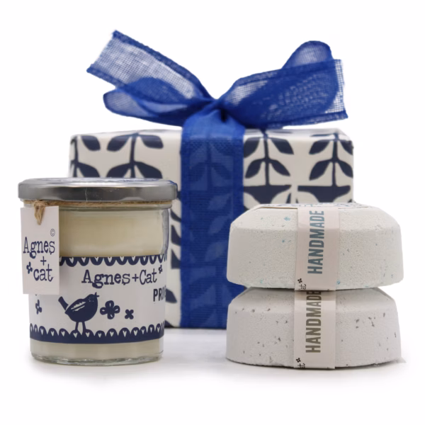 Cadeaubox - Parma Violet - Kaars + Zeezout en Mos & Dolly Blauw - Bruis