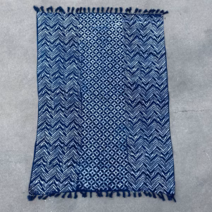 Jeté de Canapé/Lit Indigo Fait Main - 170x120cm - Vagues de Namoona