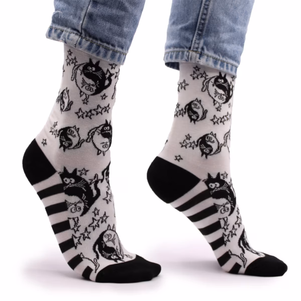 Hop Hare Bamboo Socks - 36-40 - Ying Yang