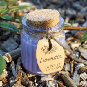 Sojawachskerze in Glas mit Korkdeckel "Lavendel"