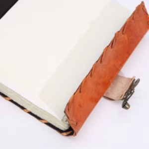 Ljusbrun Anteckningsbok - OndaÖgat - 160 sidor med Rufsade Kanter - 20x15cm