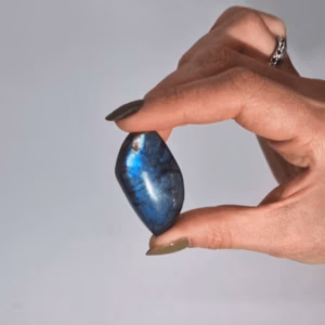 Madagaskar Labradoritstenar - Löv (ca 13-20g - 40-50mm)