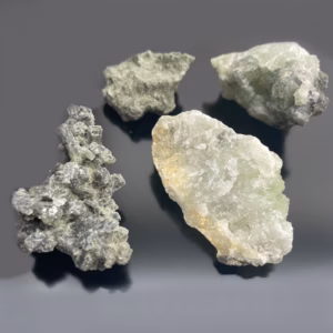 Spécimens Minéraux - Petit Prynite - Env. 34 à 79 Pièces