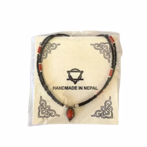 Collier Népalais Extra Fin à Deux Lignes - Pendentif Noir & Corail