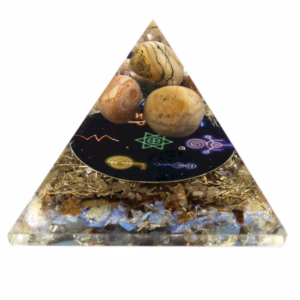 Midnatt Reiki - Pyramid av Orgonit 70mm