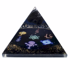 Midnatt Reiki - Pyramid av Orgonit 90mm
