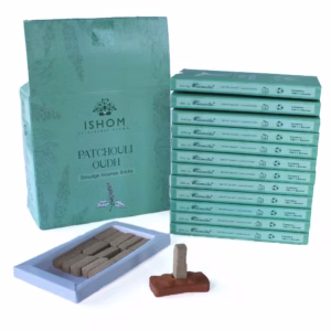 Packung mit 15 Natürlichen Räucherstäbchen und Brenner - Patchouli - Holz