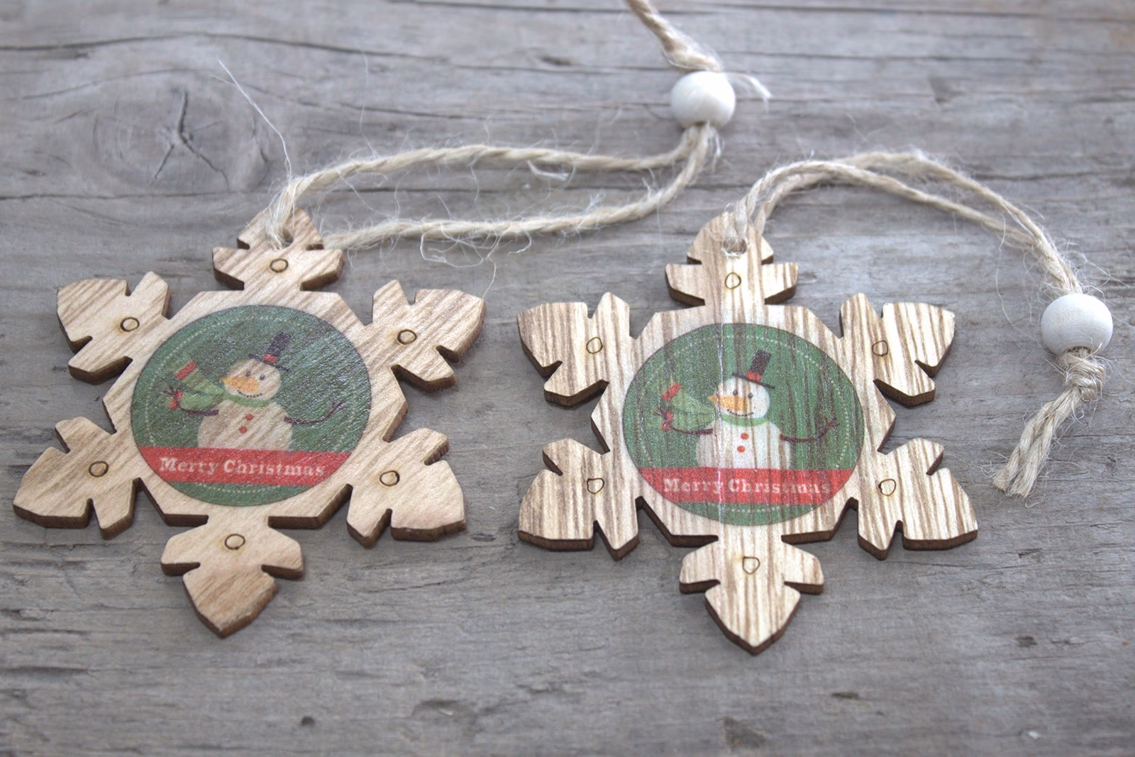 Holzdeko Weihnachten - Schneeflocke & Schneemann - 2 Stk. 2 Holzdeko Weihnachten - Schneeflocke &Amp; Schneemann - 2 Stk.