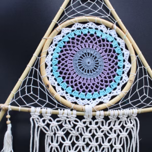 Protection Dream Cather - Large Macrame Pyramid White/Turquoise