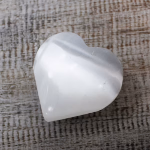 Selenite Heart - 5 - 6cm