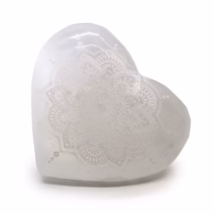 Selenitt Hjerte - 7 - 8cm - Mandala Gravert