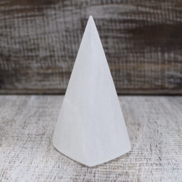 Selenit Pyramide - 10cm