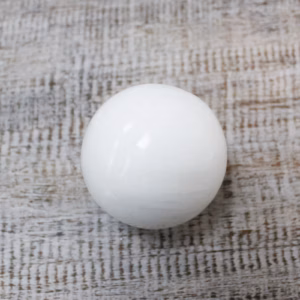 Pierre de Sélénite Polie - Boule 5 - 6cm