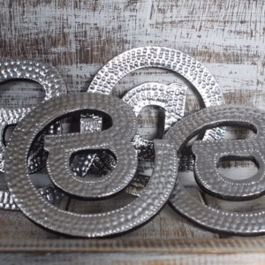Tecken i Aluminium - @ - Liten