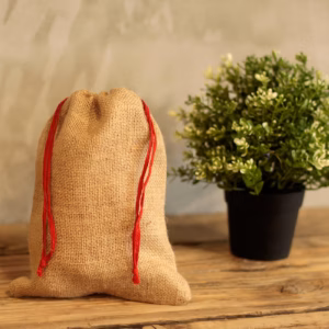 Sacs en Jute avec Petits Cordons - 180x220mm