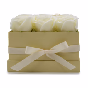 Seife Flower Gift Bouquet - 9 Cream Roses - Square