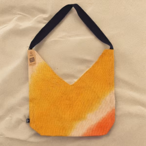 Schultertasche aus Weicher Mischung - Kurkuma