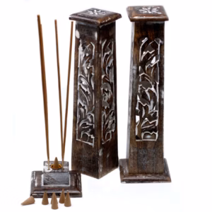 Tour Sculptée - Bois de Manguier