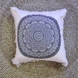 Traditionel Mandala Pude - Sort - 45x45cm