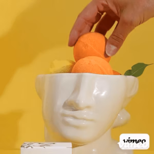 Mit Vitamin C Angereicherte Badebombe mit Ätherischen Ölen