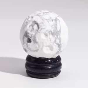 Howlit - Planet - Weiß - Mit Goldfluss - Ständer - 40mm